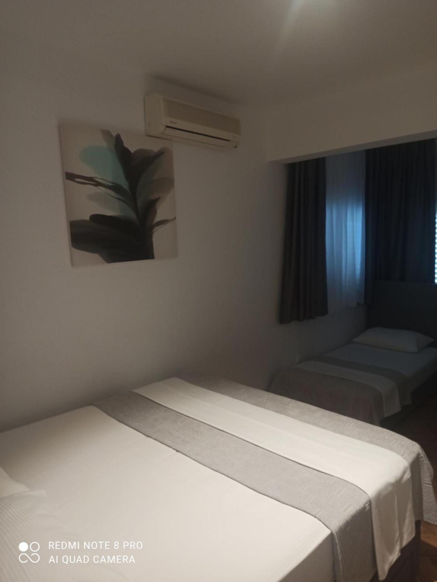 Apartments Zo Makarska Room photo